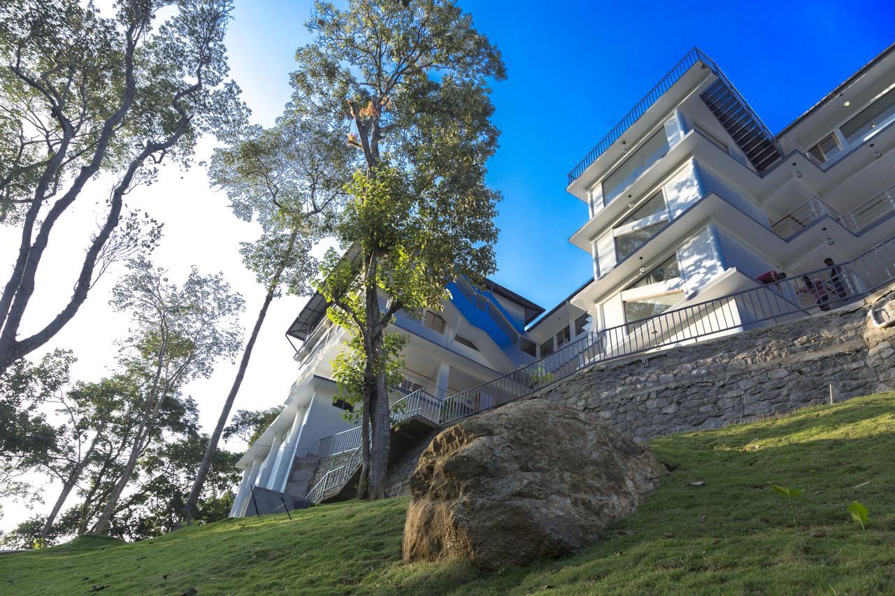Hostess Thekkady Hotel Exterior foto