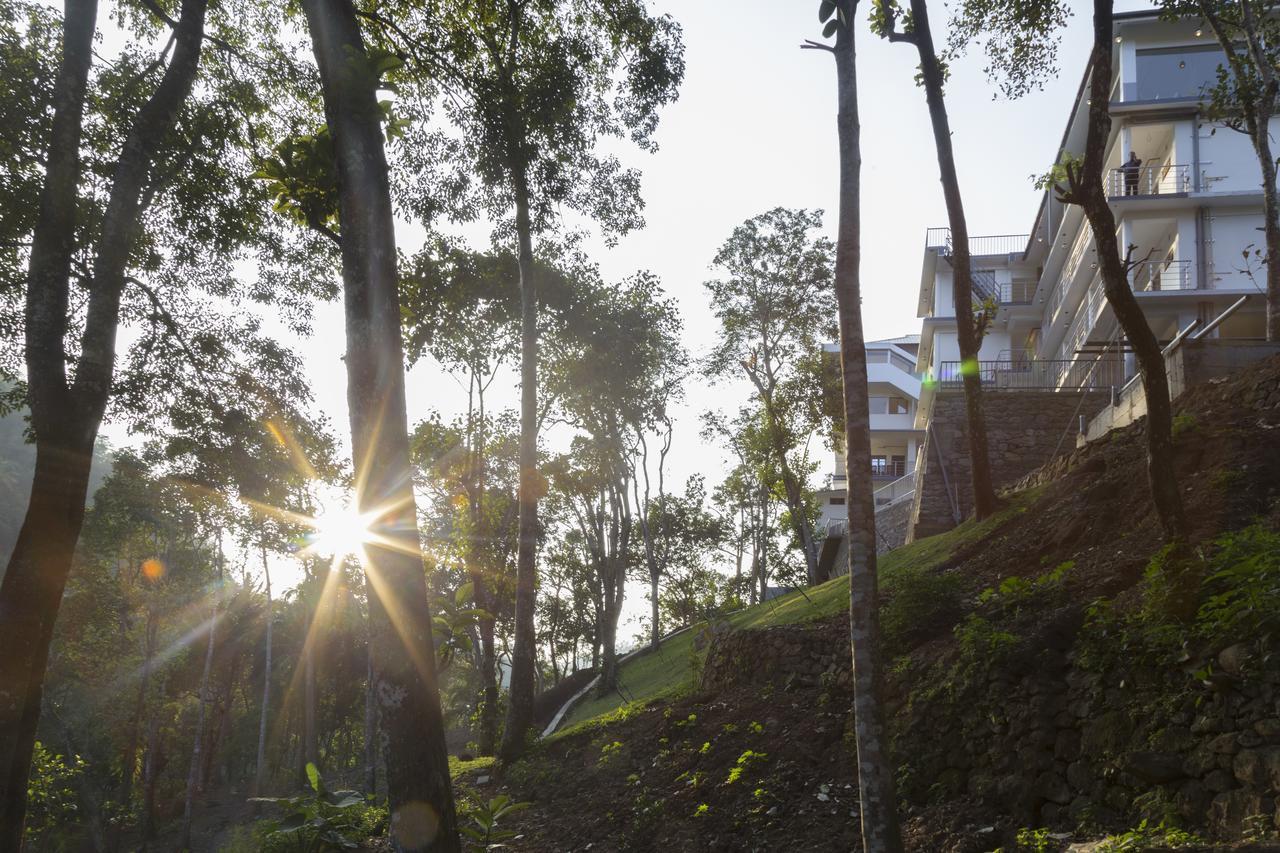 Hostess Thekkady Hotel Exterior foto