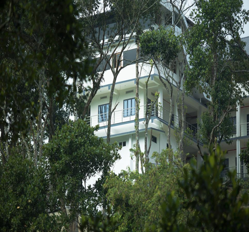 Hostess Thekkady Hotel Exterior foto